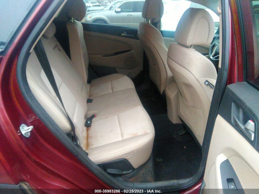2017 HYUNDAI TUCSON SE - KM8J33A46HU379021