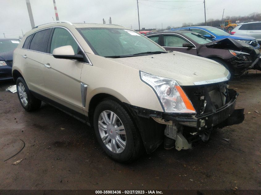 2015 CADILLAC SRX LUXURY COLLECTION - 3GYFNBE35FS555323