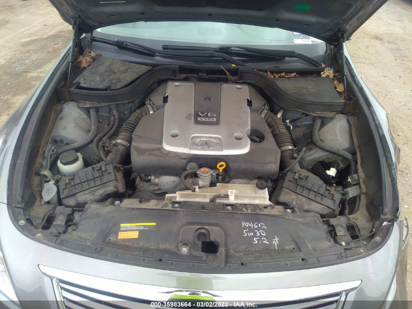 2015 INFINITI Q40 JN1CV6AR5FM650512