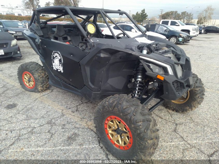 2017 CAN-AM MAVERICK X3 X RS TURBO R - 3JBVXAW28HK001596