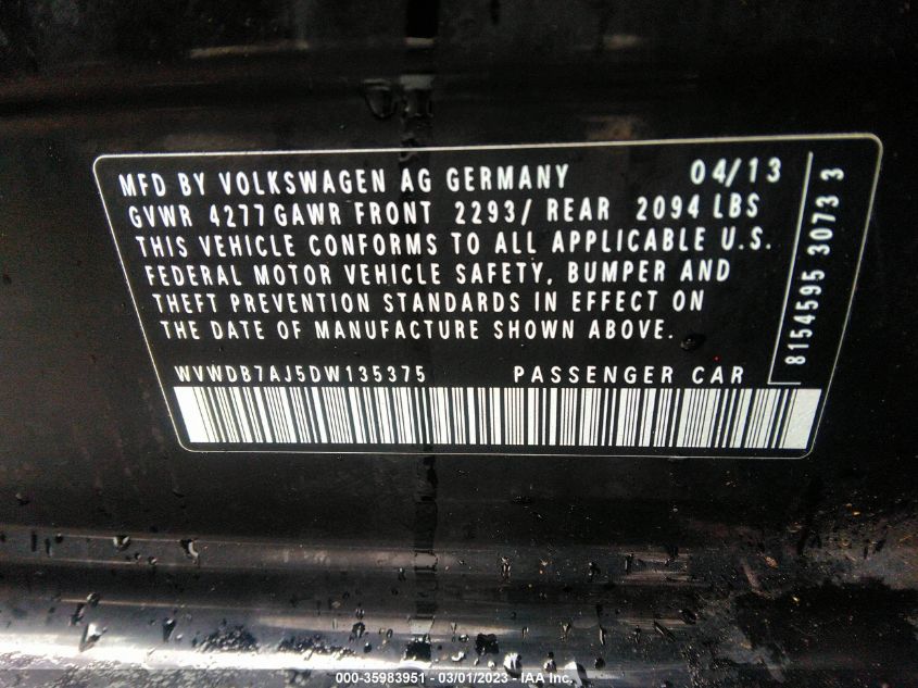 2013 VOLKSWAGEN GOLF W/CONV & SUNROOF - WVWDB7AJ5DW135375