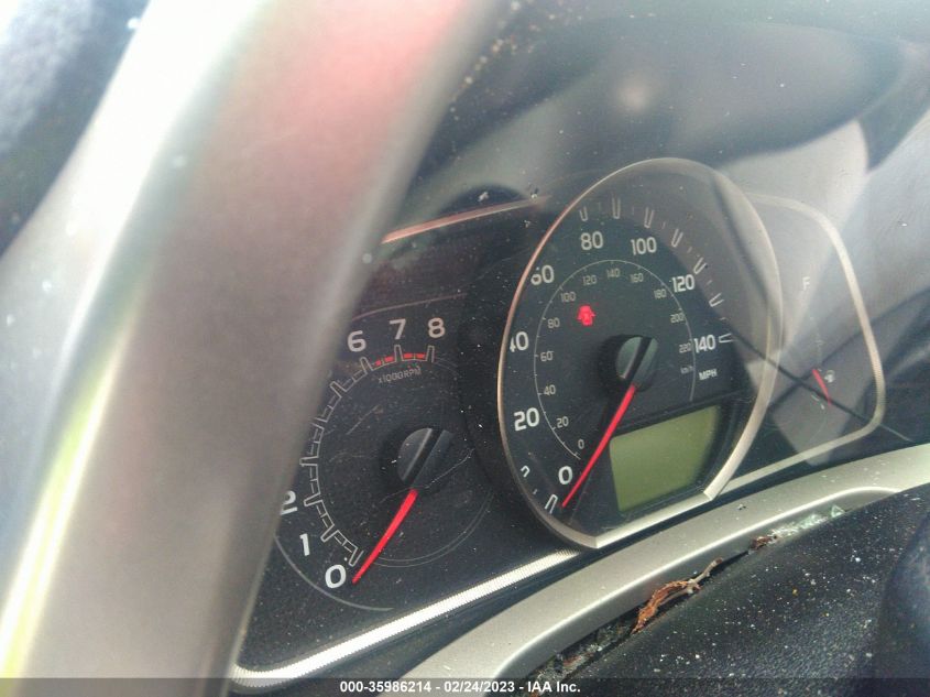 2014 TOYOTA RAV4 LE - JTMZFREV7EJ019399