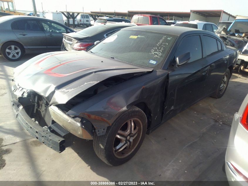 VIN 2C3CDXBG5DH622927 2013 DODGE CHARGER no.2