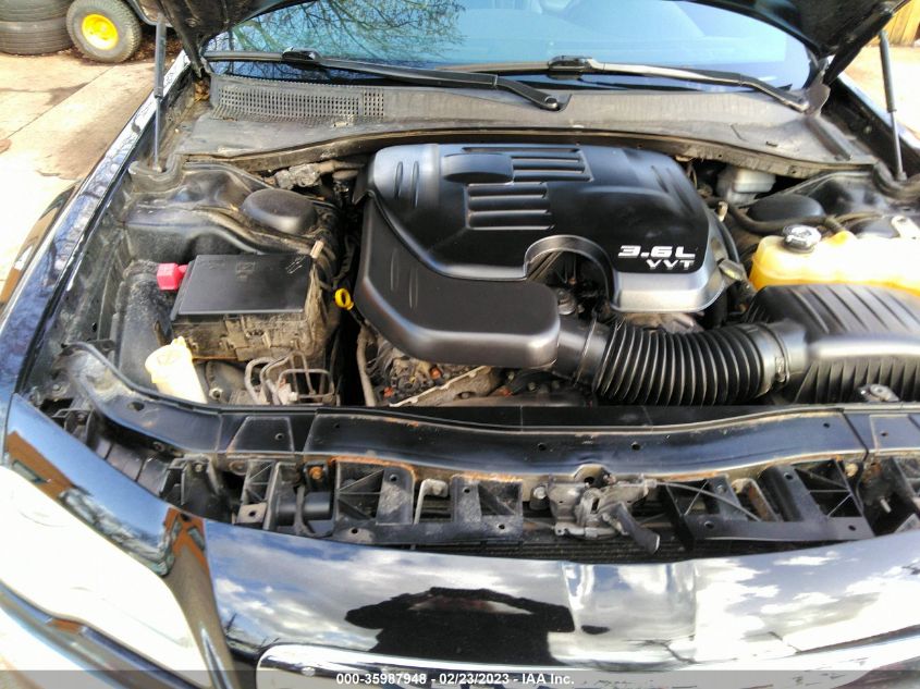 2013 CHRYSLER 300 - 2C3CCAAG0DH572472