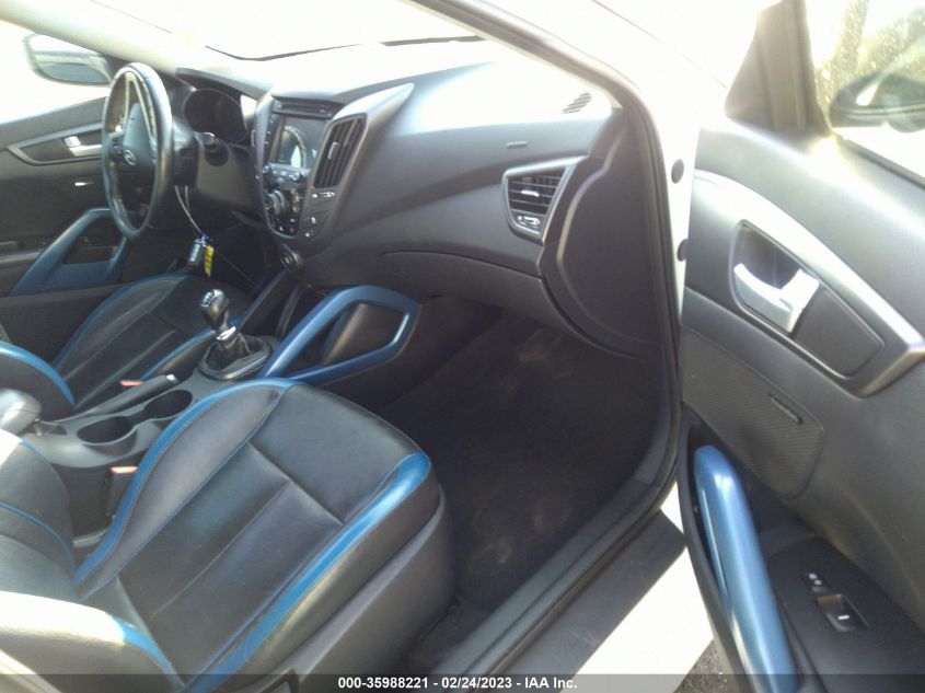 2013 HYUNDAI VELOSTER TURBO W/BLUE INT - KMHTC6AE8DU152863