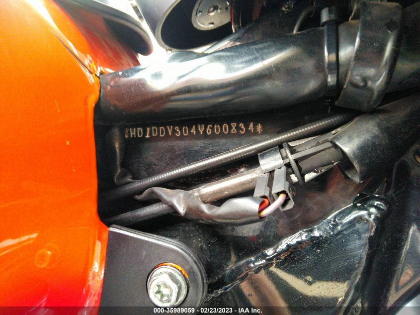 2004 HARLEY-DAVIDSON FLHT 1HD1DDV304Y600834