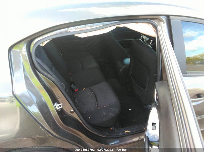 VIN 3MZBN1K78HM118975 2017 MAZDA MAZDA3 5-DOOR SPORT