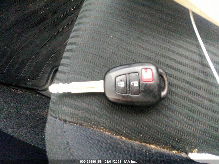 2014 TOYOTA RAV4 XLE - 2T3RFREV3EW133210