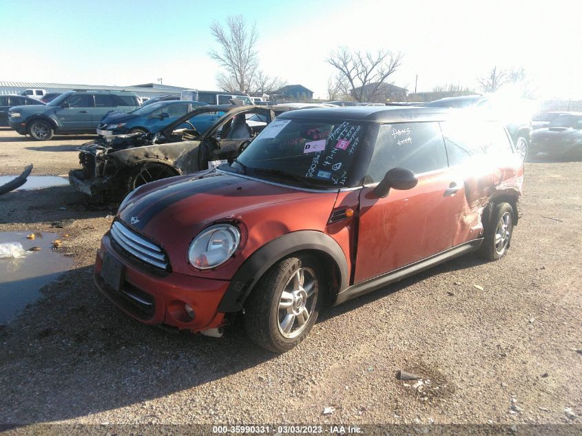 2013 MINI COOPER CLUBMAN WMWZF3C56DT491075