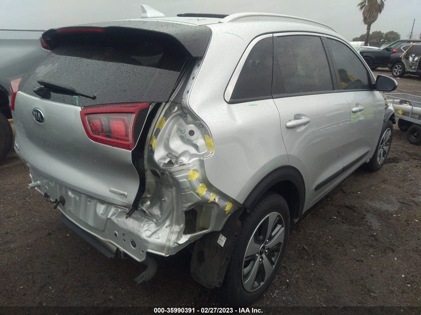 VIN KNDCB3LC9K5274396 2019 KIA NIRO LX
