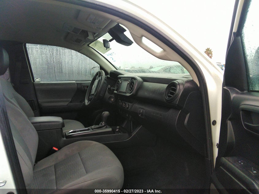 VIN 5TFRX5GNXKX142111 2019 TOYOTA TACOMA 2WD SR/SR5