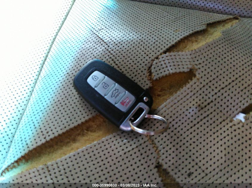 2013 HYUNDAI GENESIS 3.8L - KMHGC4DD7DU221602