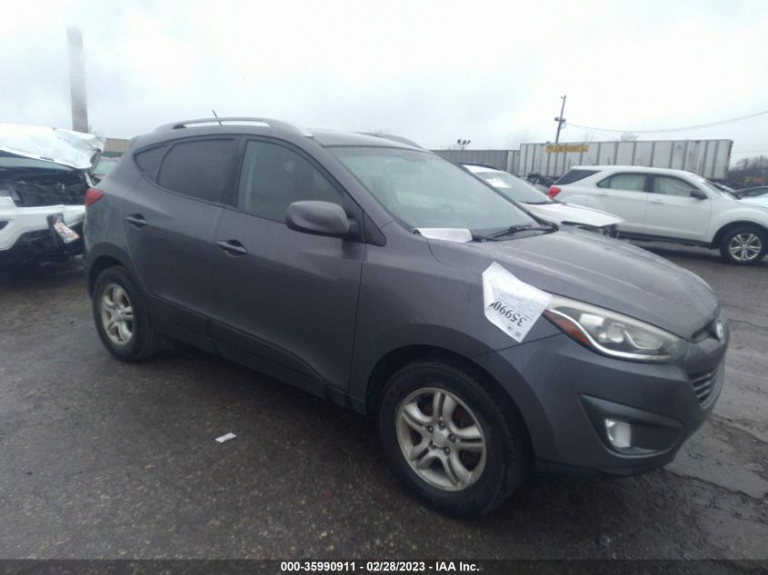 2014 HYUNDAI TUCSON SE - KM8JUCAG7EU911508
