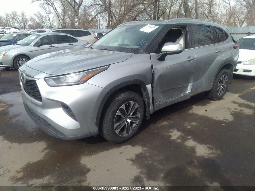 2020 TOYOTA HIGHLANDER HYBRID XLE - 5TDGBRCH6LS500390