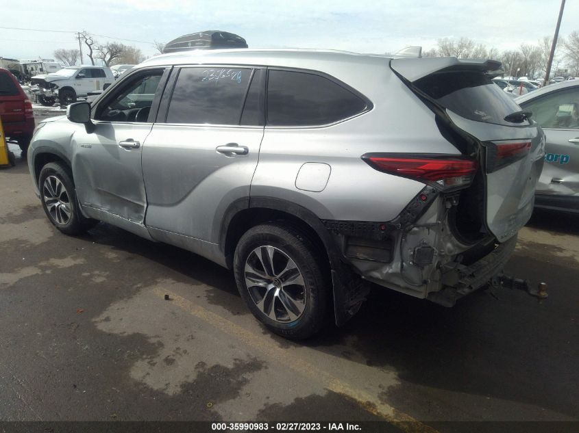 2020 TOYOTA HIGHLANDER HYBRID XLE - 5TDGBRCH6LS500390