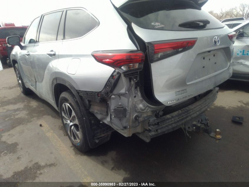 2020 TOYOTA HIGHLANDER HYBRID XLE - 5TDGBRCH6LS500390