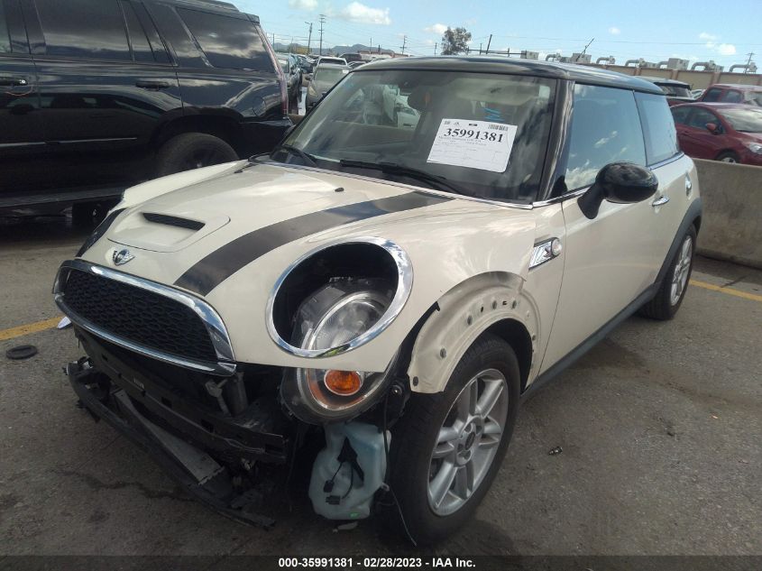 2013 MINI COOPER HARDTOP S - WMWSV3C5XDT396376