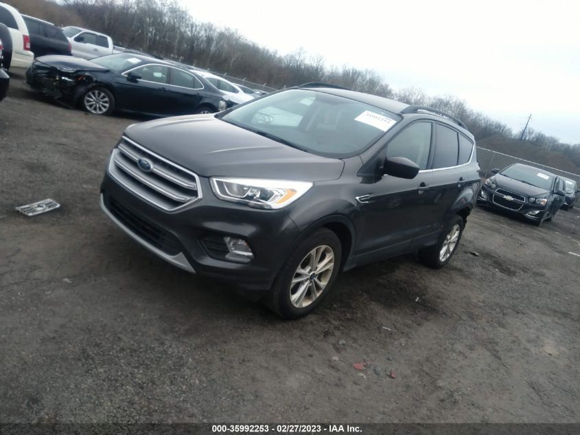 2017 FORD ESCAPE SE - 1FMCU0GD8HUE14735