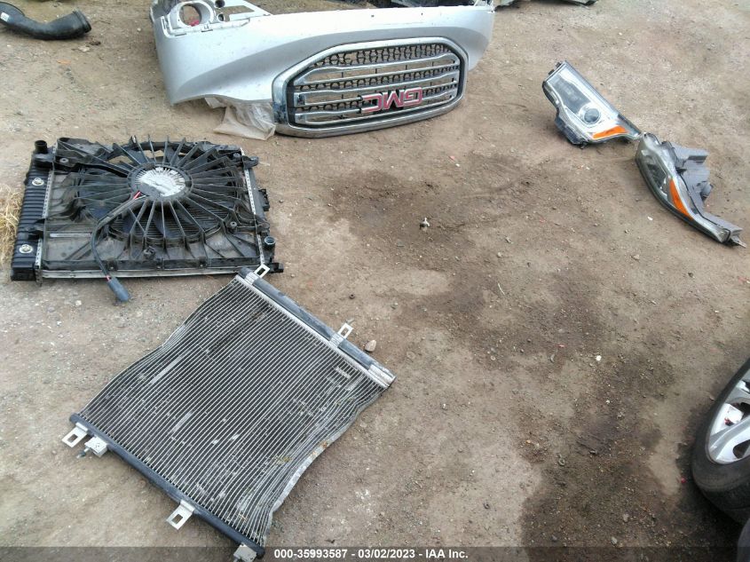 2018 GMC ACADIA SLE - 1GKKNLLA7JZ224769