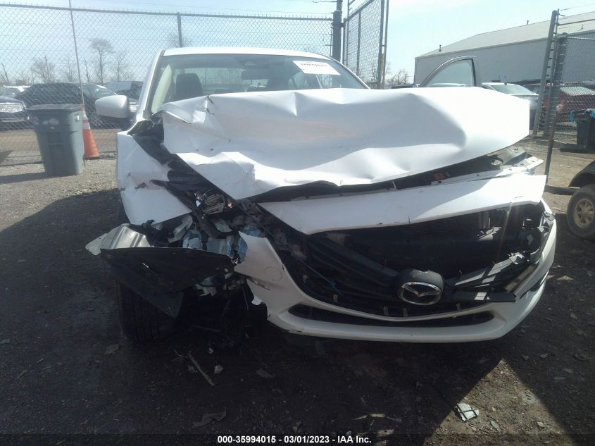 2018 MAZDA MAZDA3 4-DOOR SPORT 3MZBN1U70JM186402