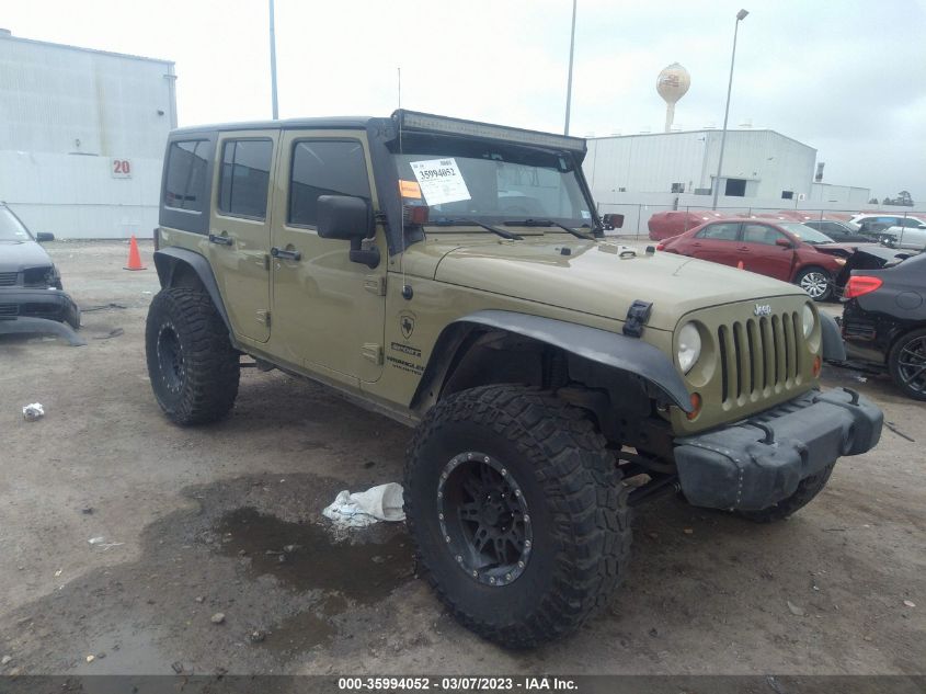 2013 JEEP WRANGLER UNLIMITED SPORT - 1C4BJWDG2DL650050