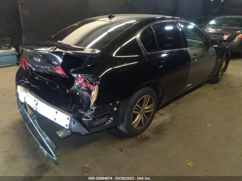 2015 INFINITI Q40 JN1CV6AR6FM524126