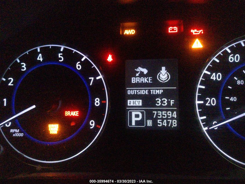 2015 INFINITI Q40 JN1CV6AR6FM524126