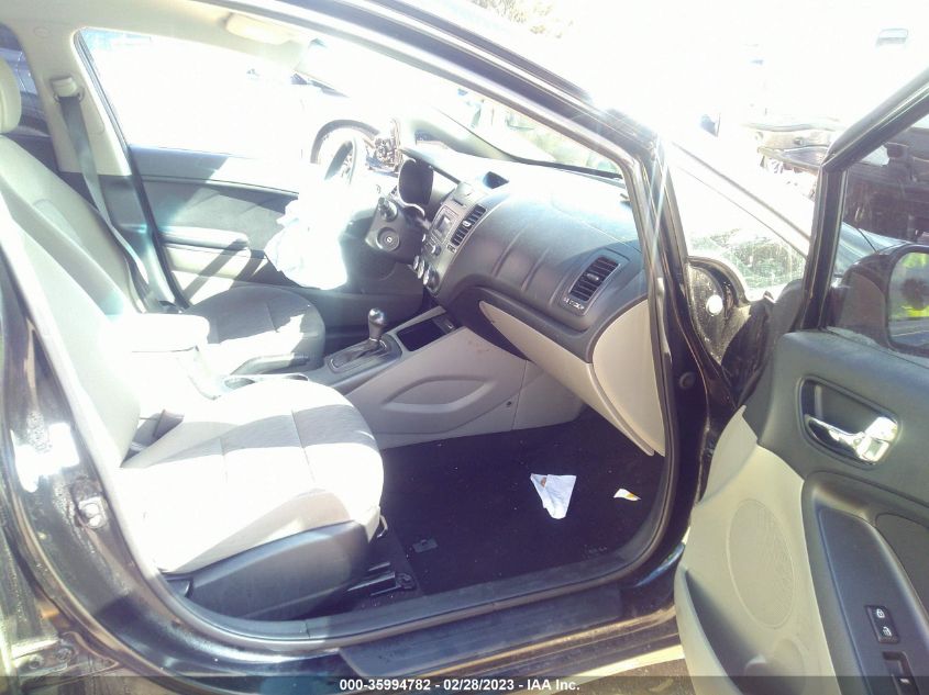2016 KIA FORTE LX - KNAFK4A61G5612622