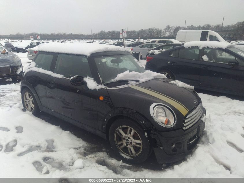 2013 MINI HARDTOP COOPER - WMWSU3C52DT689093