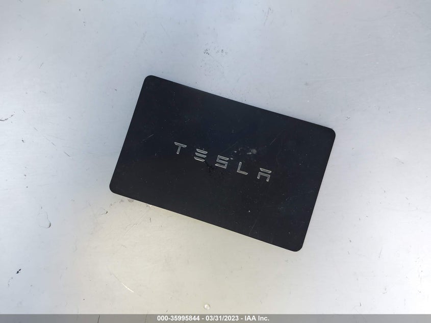 VIN 5YJYGDEE4MF271807 2021 TESLA MODEL Y LONG RANGE