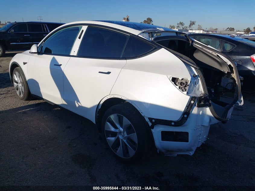 VIN 5YJYGDEE4MF271807 2021 TESLA MODEL Y LONG RANGE