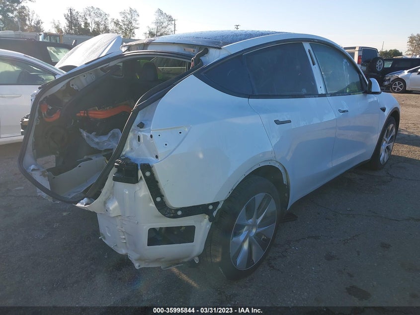 VIN 5YJYGDEE4MF271807 2021 TESLA MODEL Y LONG RANGE