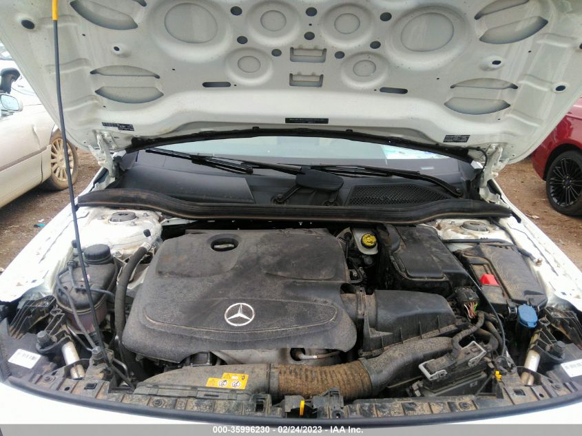 2018 MERCEDES-BENZ GLA - WDCTG4EB8JJ522553