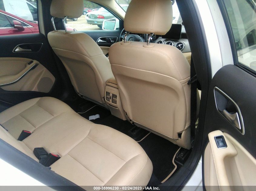 2018 MERCEDES-BENZ GLA - WDCTG4EB8JJ522553