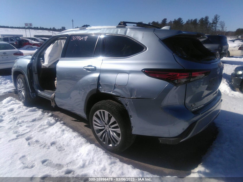 VIN 5TDFZRBH9MS085026 2021 TOYOTA HIGHLANDER PLATINUM