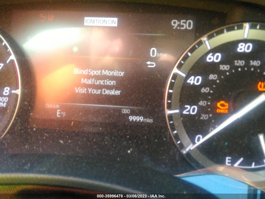 VIN 5TDFZRBH9MS085026 2021 TOYOTA HIGHLANDER PLATINUM