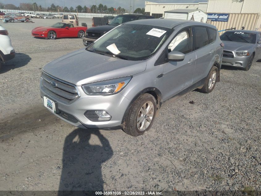 2017 FORD ESCAPE SE - 1FMCU9G98HUB71024