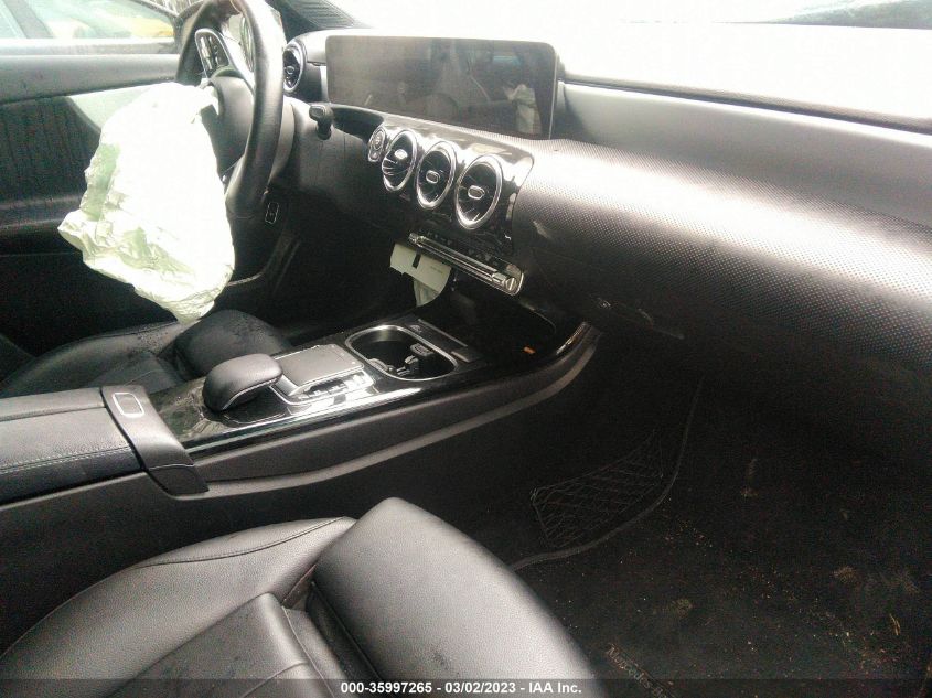 2019 MERCEDES-BENZ A-CLASS A 220 - WDD3G4FB4KW028530