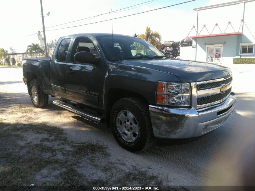 2013 CHEVROLET SILVERADO 1500 LT - 1GCRCSE03DZ243662
