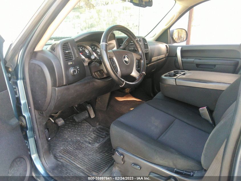 2013 CHEVROLET SILVERADO 1500 LT - 1GCRCSE03DZ243662