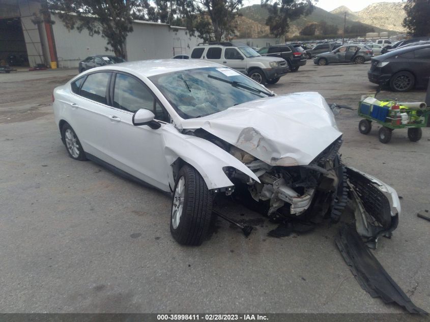 2016 FORD FUSION S - 3FA6P0G70GR147430