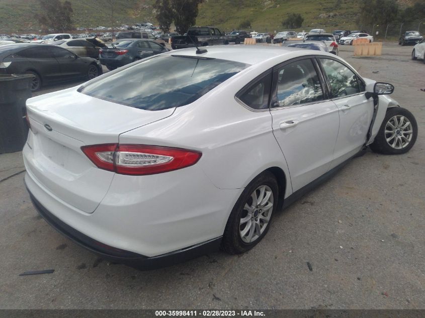 2016 FORD FUSION S - 3FA6P0G70GR147430