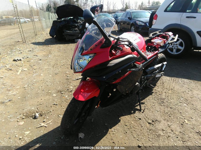 2015 YAMAHA FZ6 R - JYARJ18E9FA013872