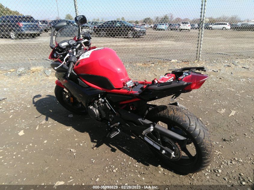 2015 YAMAHA FZ6 R - JYARJ18E9FA013872