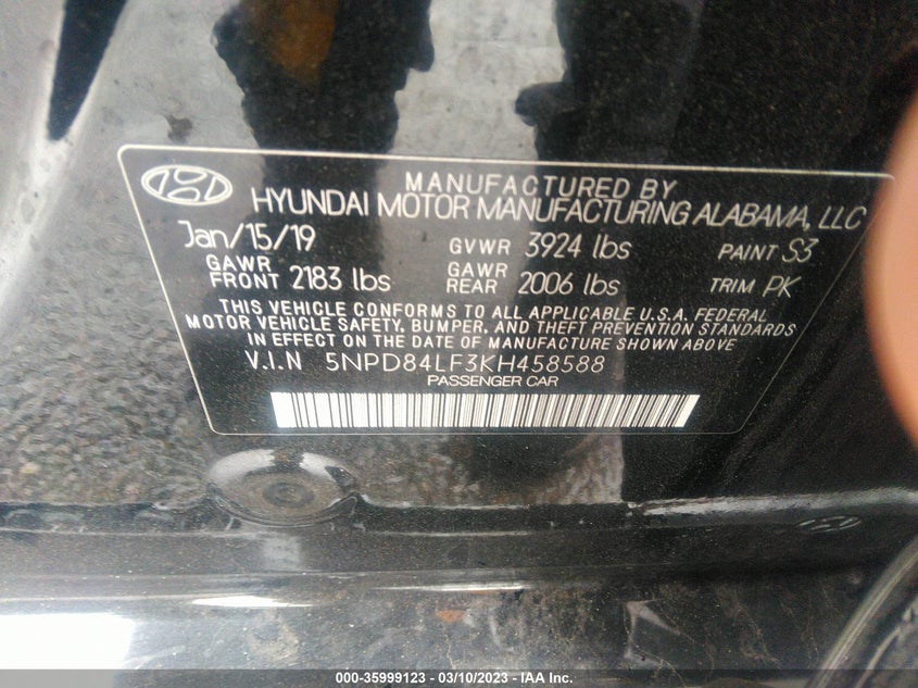 VIN 5NPD84LF3KH458588 2019 HYUNDAI ELANTRA SEL