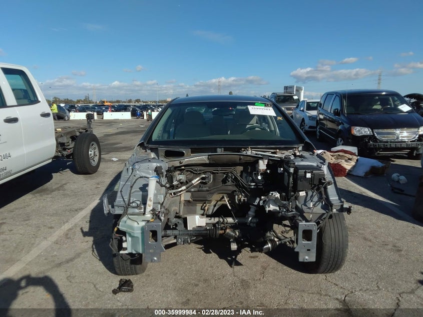VIN 5NPE34AF7HH480012 2017 HYUNDAI SONATA SPORT