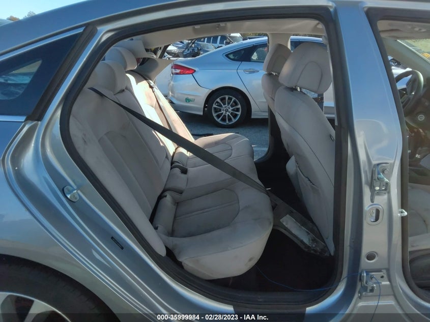 VIN 5NPE34AF7HH480012 2017 HYUNDAI SONATA SPORT