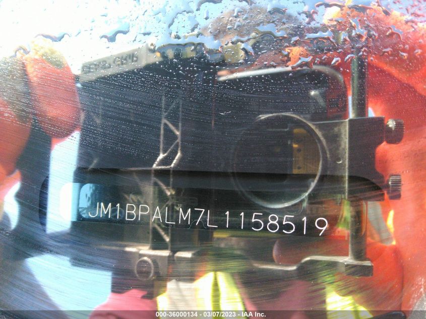 2020 MAZDA MAZDA3 HATCHBACK JM1BPALM7L1158519