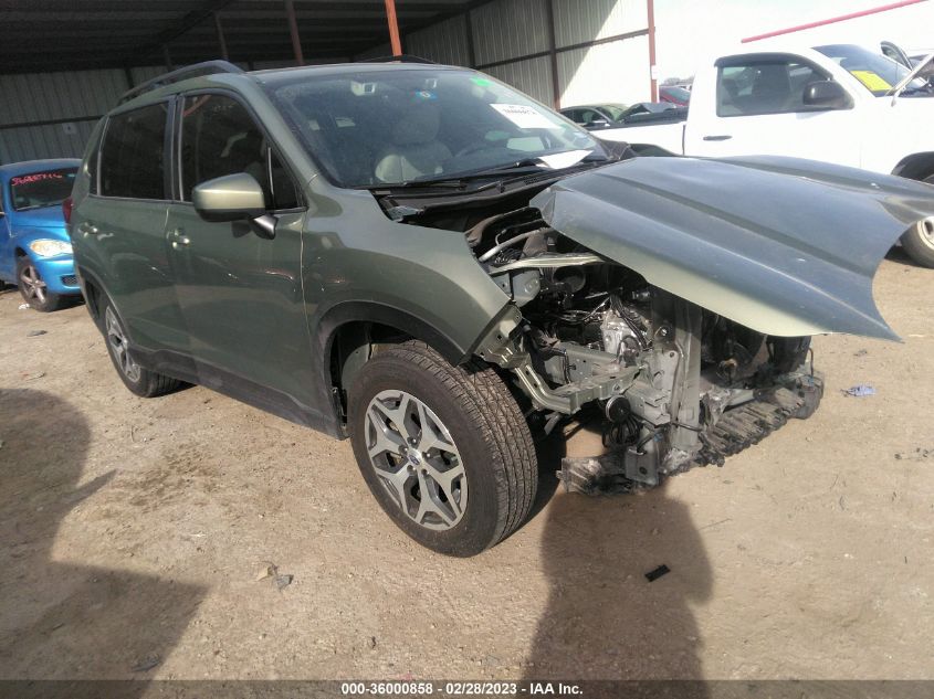 2019 SUBARU FORESTER PREMIUM - JF2SKAGCXKH533004