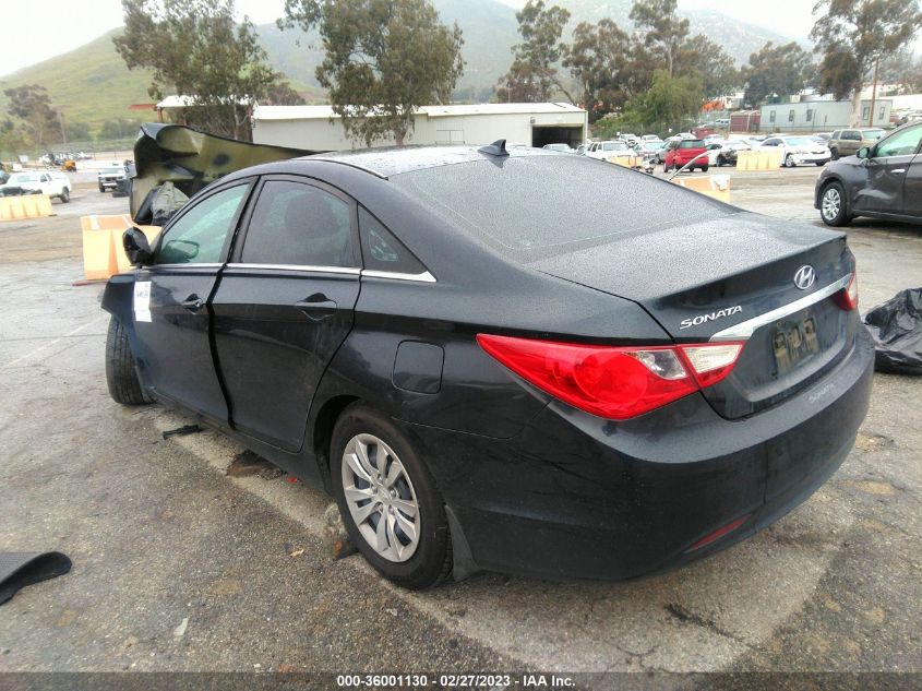 VIN 5NPEB4AC3DH607938 2013 HYUNDAI SONATA no.3